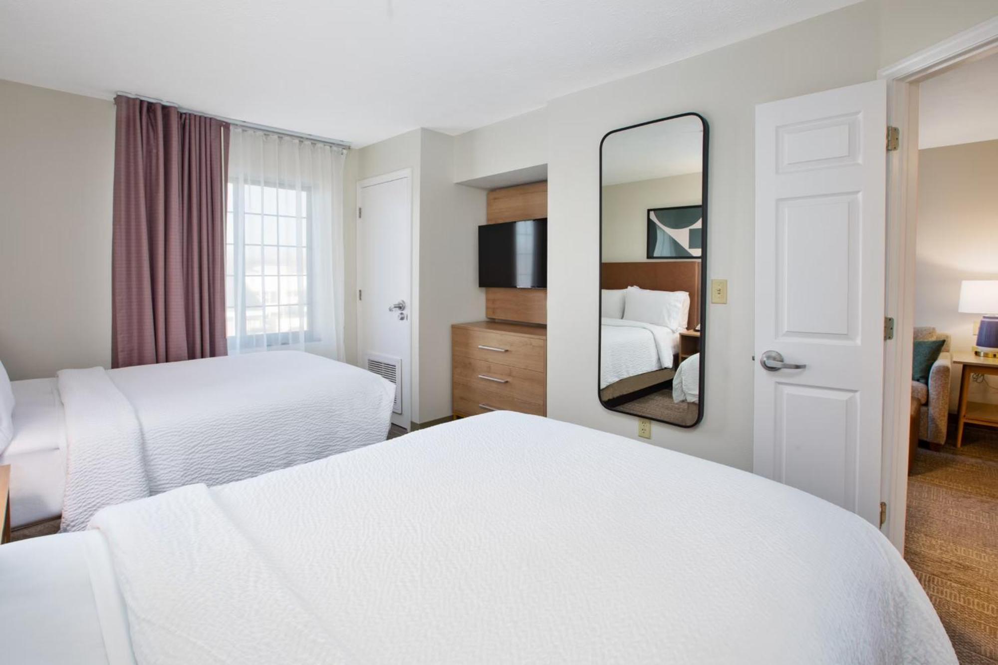 Staybridge Suites Omaha 80Th And Dodge By Ihg Eksteriør billede