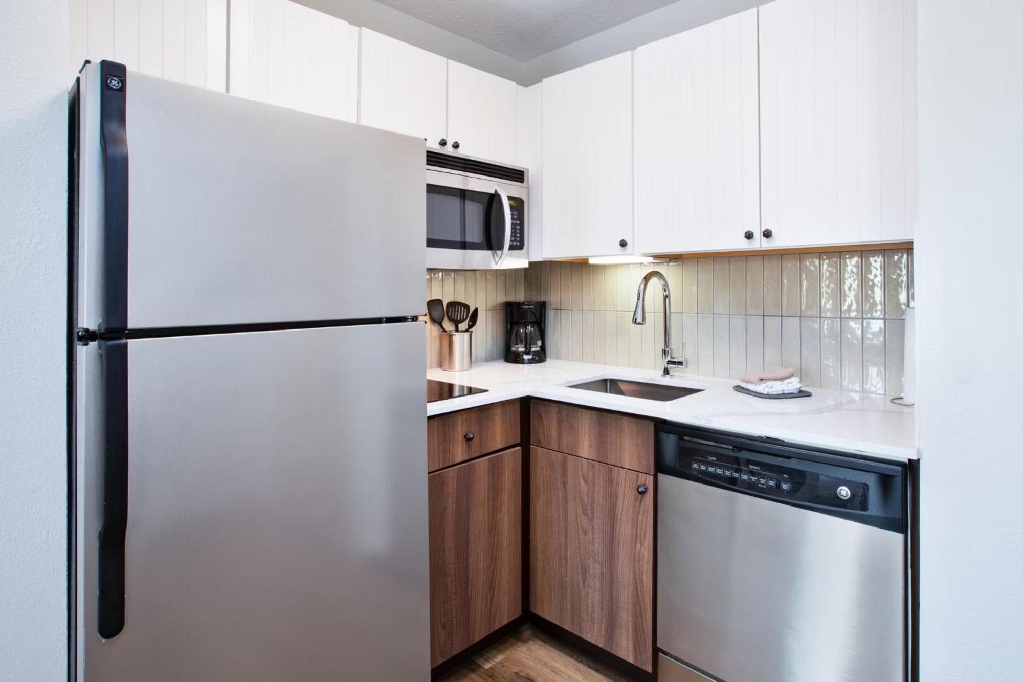Staybridge Suites Omaha 80Th And Dodge By Ihg Eksteriør billede