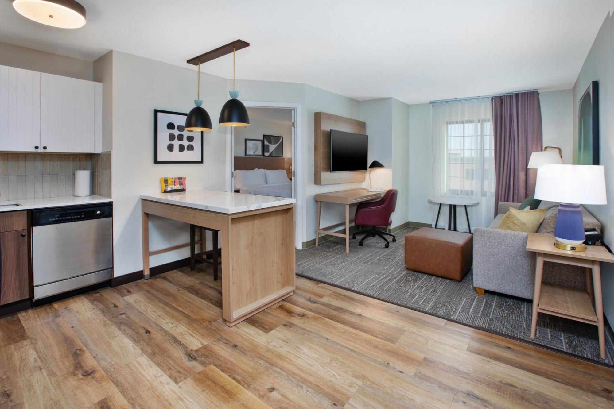 Staybridge Suites Omaha 80Th And Dodge By Ihg Eksteriør billede