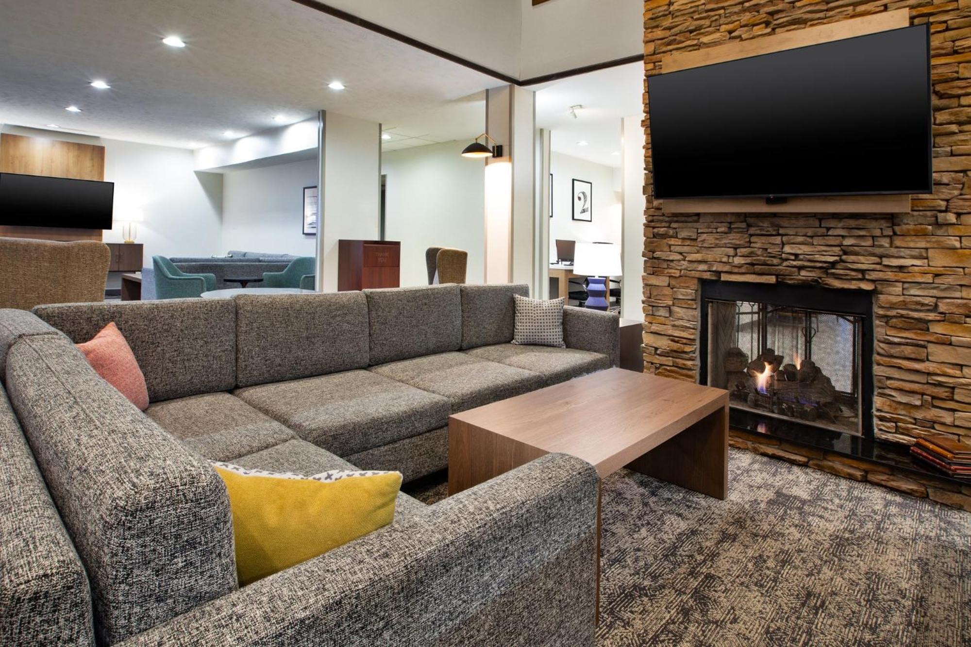 Staybridge Suites Omaha 80Th And Dodge By Ihg Eksteriør billede