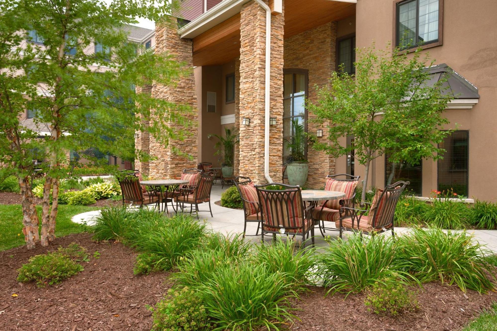 Staybridge Suites Omaha 80Th And Dodge By Ihg Eksteriør billede