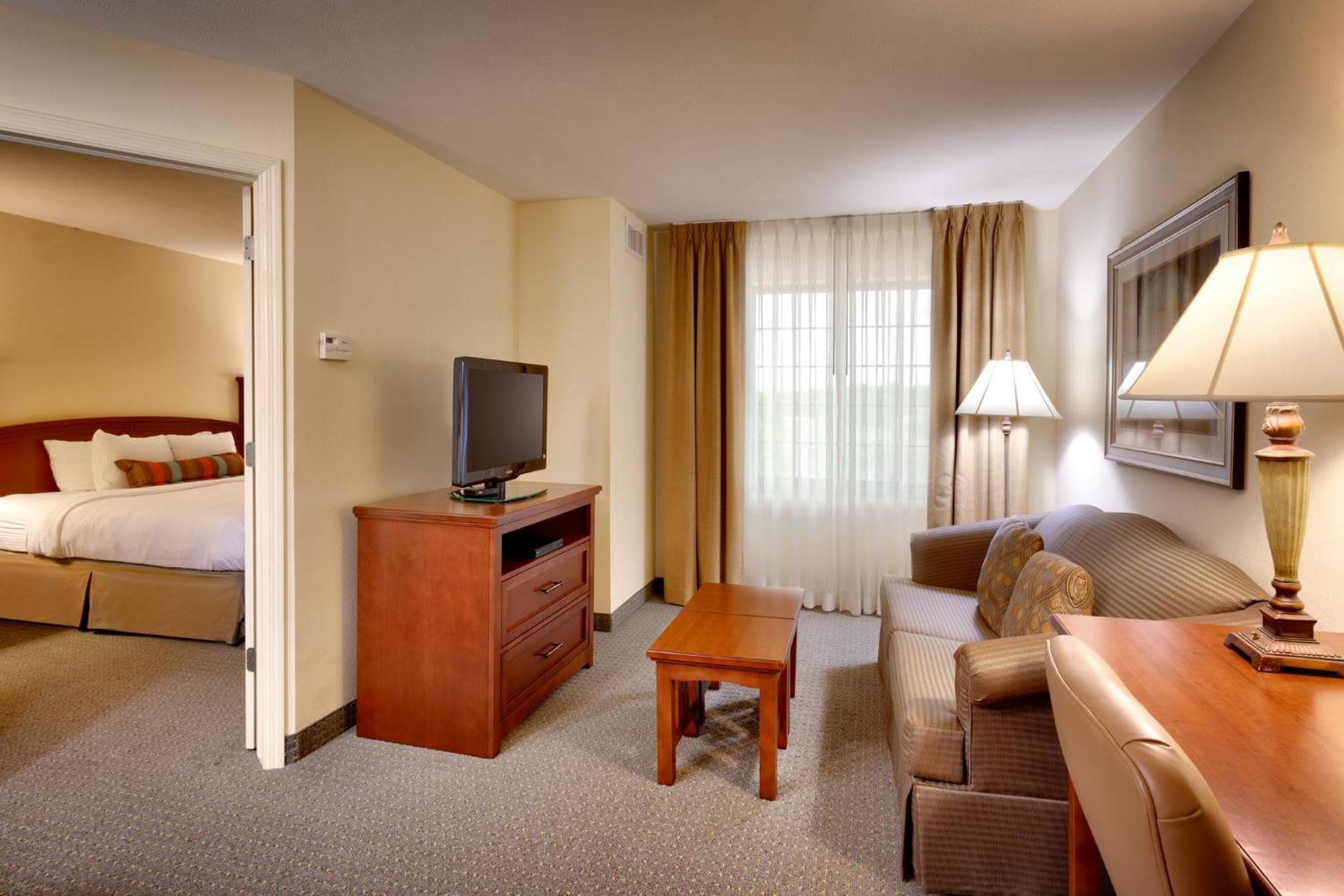 Staybridge Suites Omaha 80Th And Dodge By Ihg Eksteriør billede